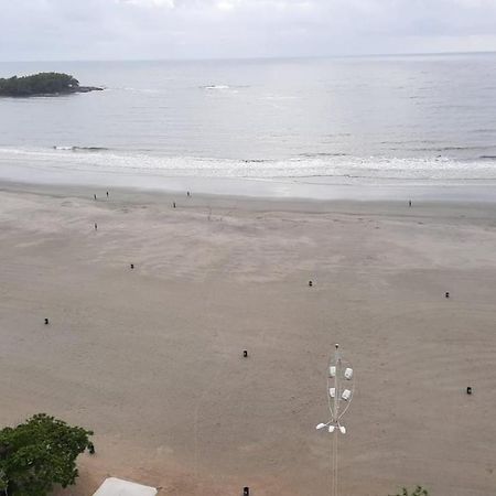 APTO 3 QUARTOS NO CENTRO DE FRENTE PARA O MAr Balneario Camboriu Exterior foto